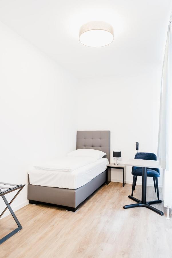 Muellner Smart Hotel Wien Self Check In Exterior photo